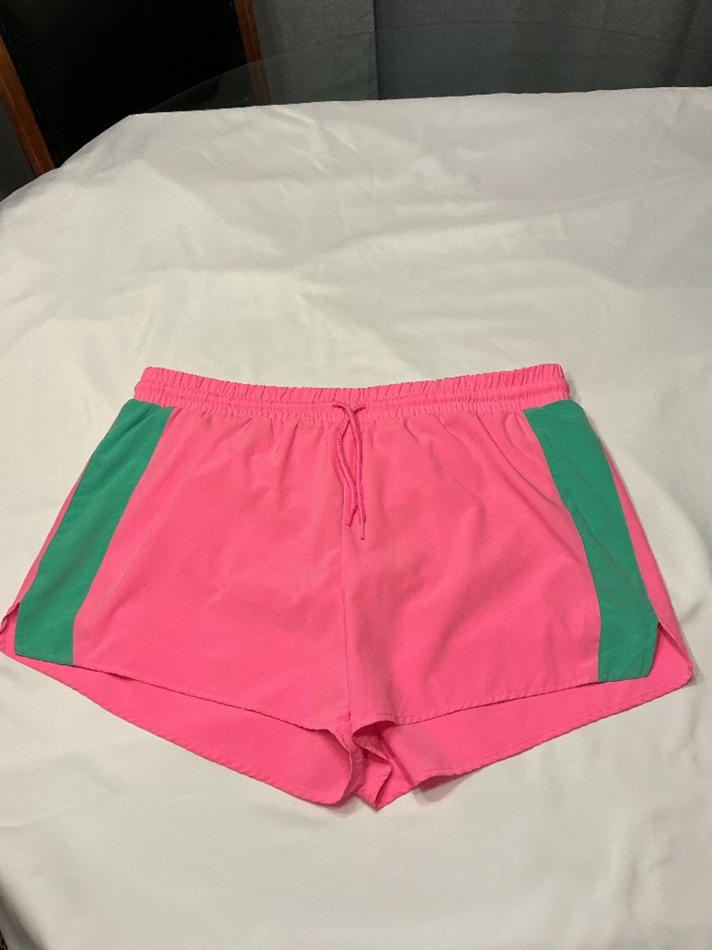CROWN & IVY Running shorts (size: xl)